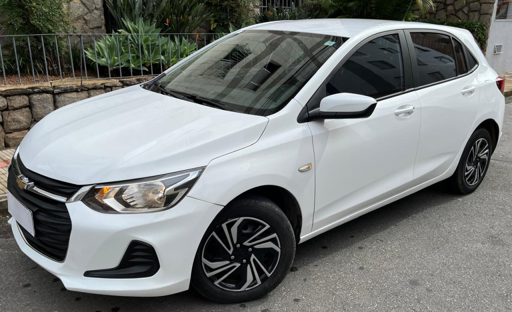 ONIX HACTH 1.0 LT