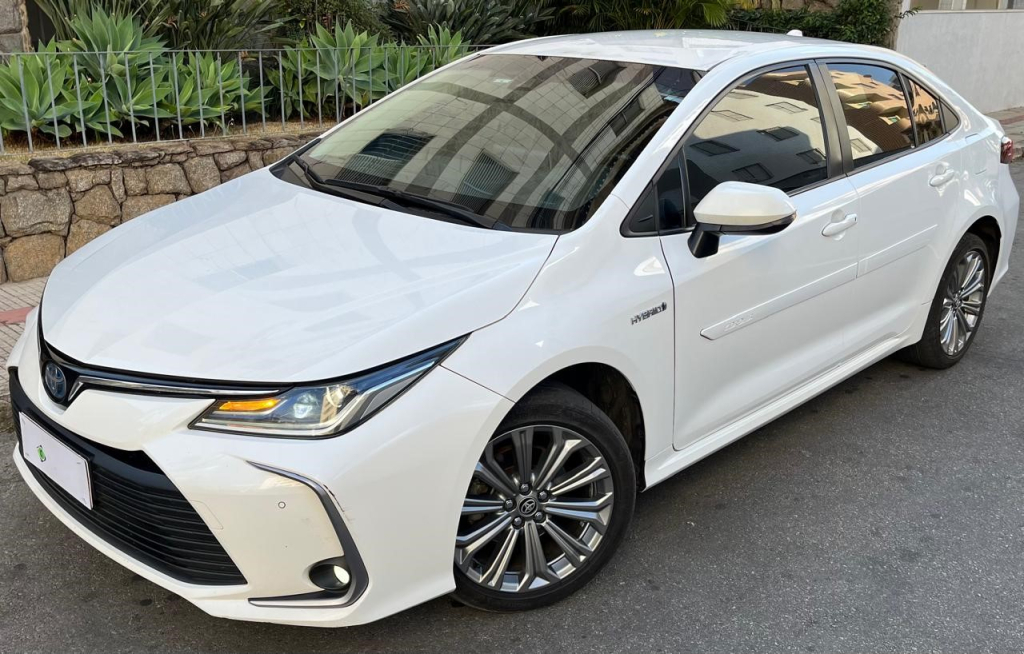COROLLA ALTIS